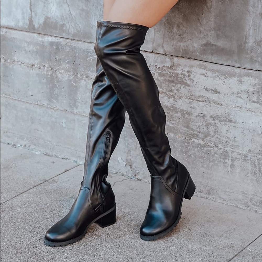 NIB Lulus Venya Black Over the Knee Boots